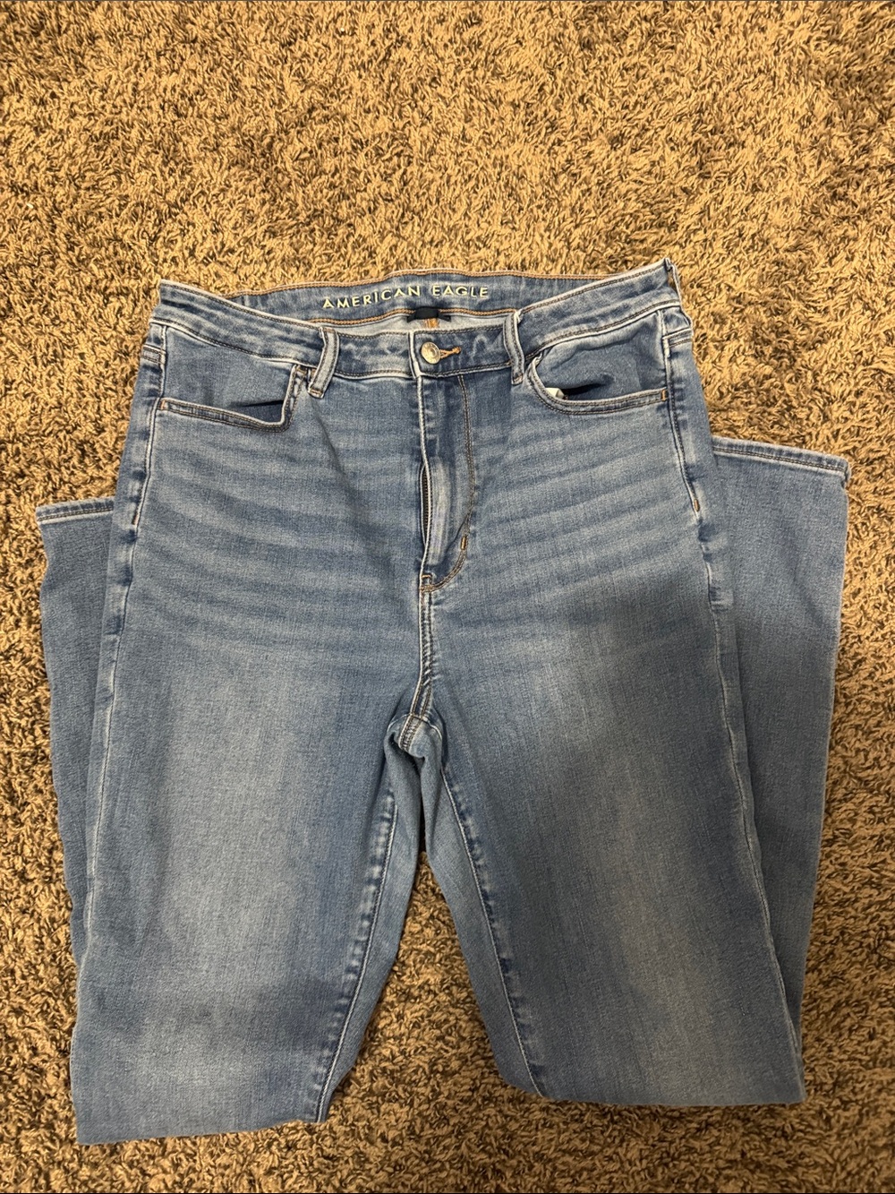 American Eagle Outfitters Women's Light Wash High Rise Jeans